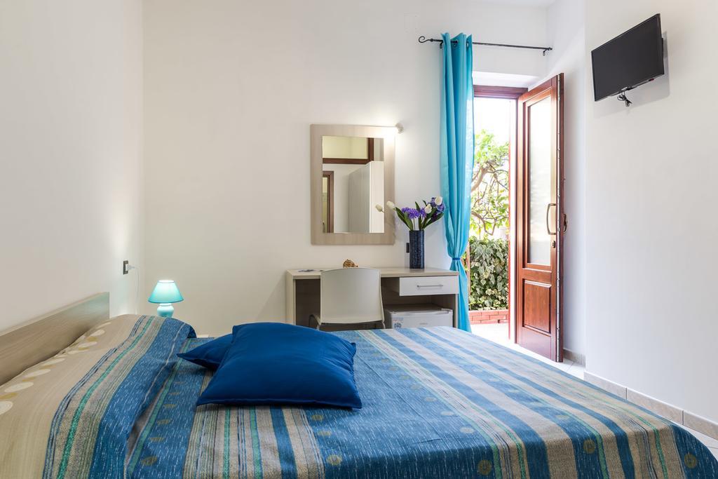 Casa Vacanze Gli Agrumi Agropoli Δωμάτιο φωτογραφία