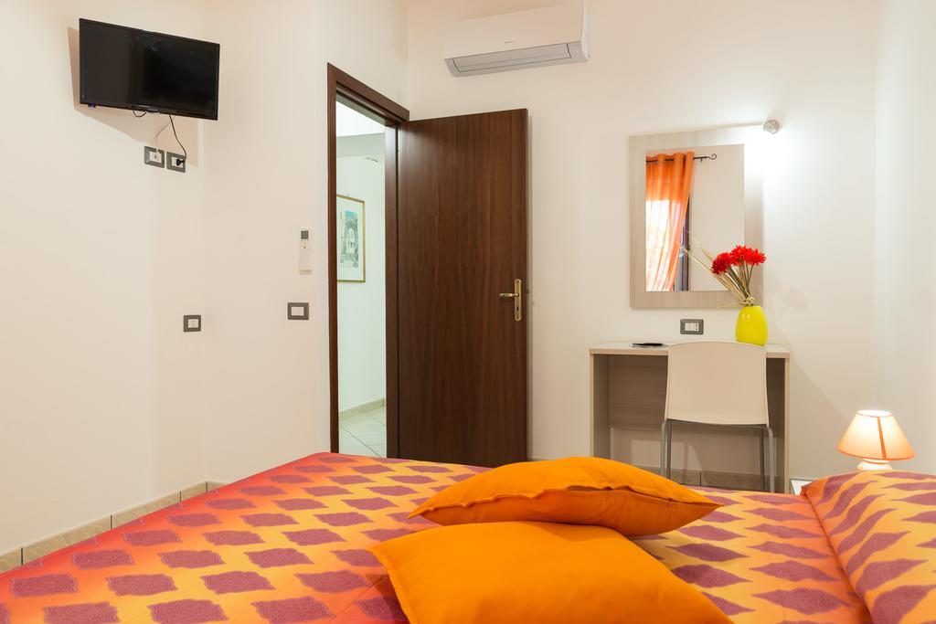 Casa Vacanze Gli Agrumi Agropoli Δωμάτιο φωτογραφία
