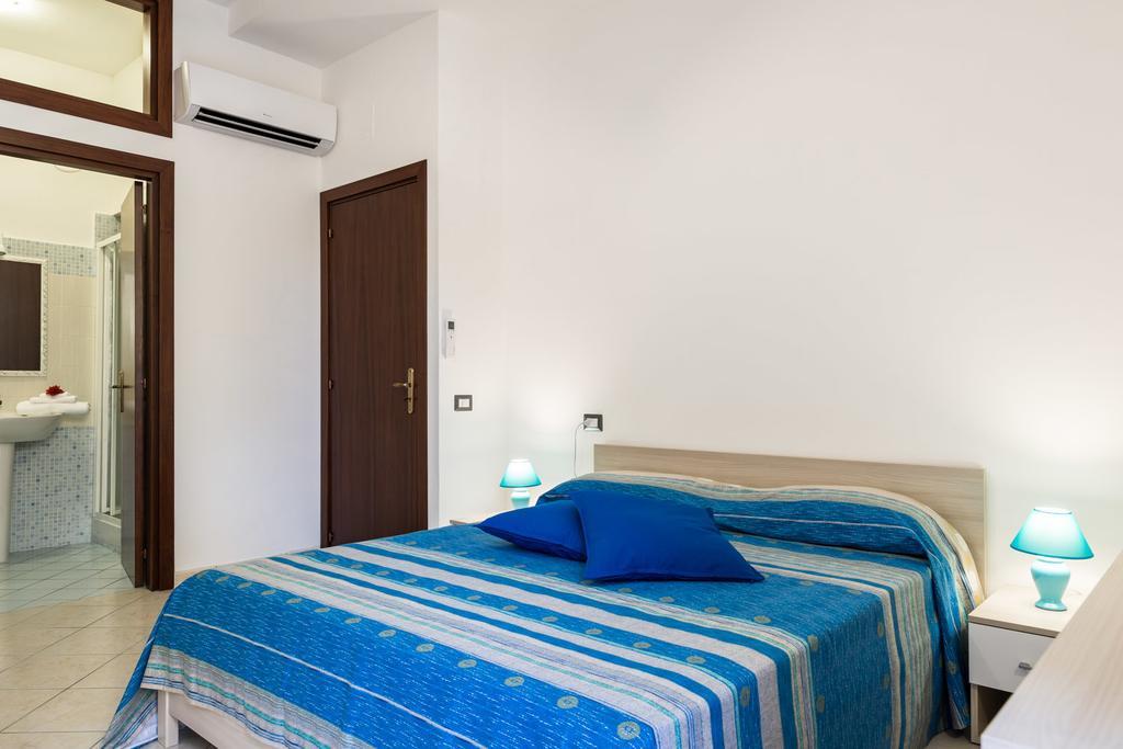 Casa Vacanze Gli Agrumi Agropoli Δωμάτιο φωτογραφία